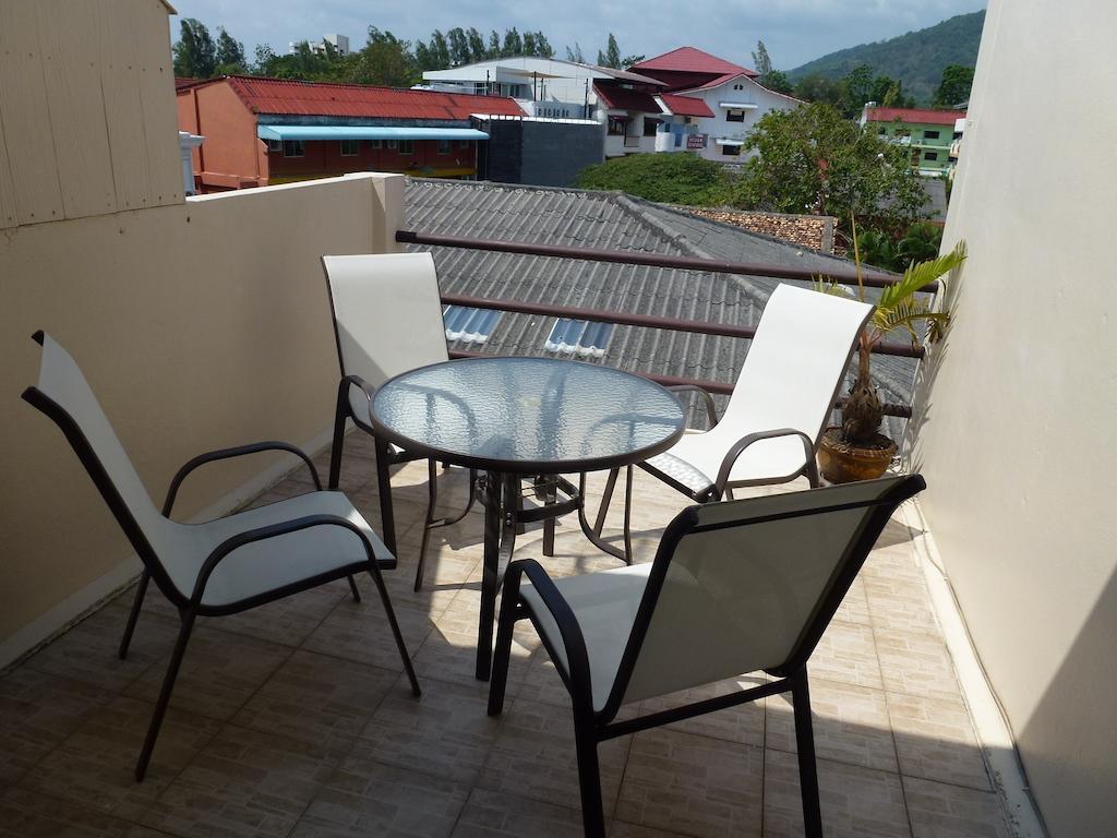 เบลแมนส์ เรสเตอร์รอง แอนด์ เกสท์เฮ้าส์ Hotel Karon ห้อง รูปภาพ