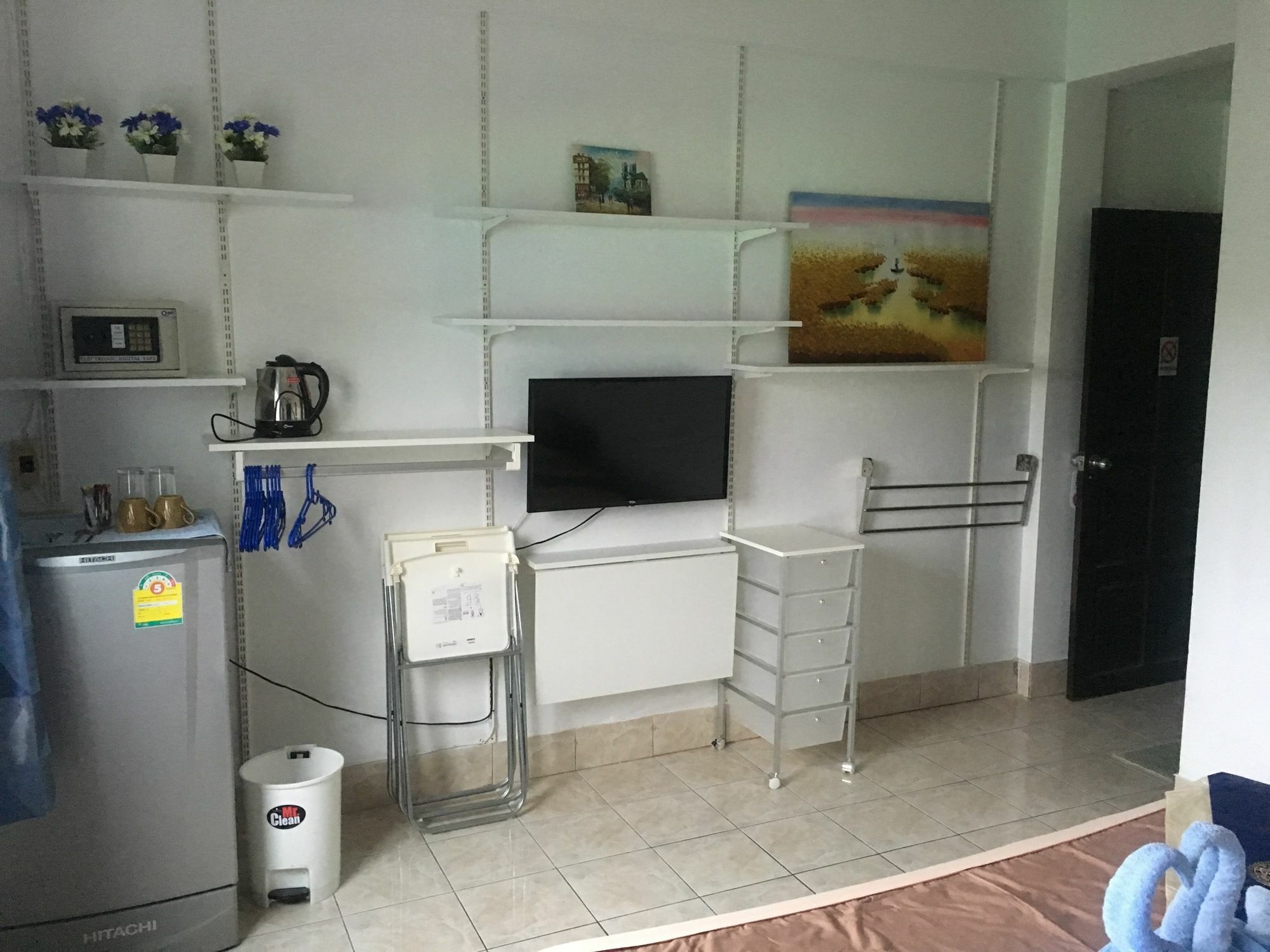 เบลแมนส์ เรสเตอร์รอง แอนด์ เกสท์เฮ้าส์ Hotel Karon ภายนอก รูปภาพ