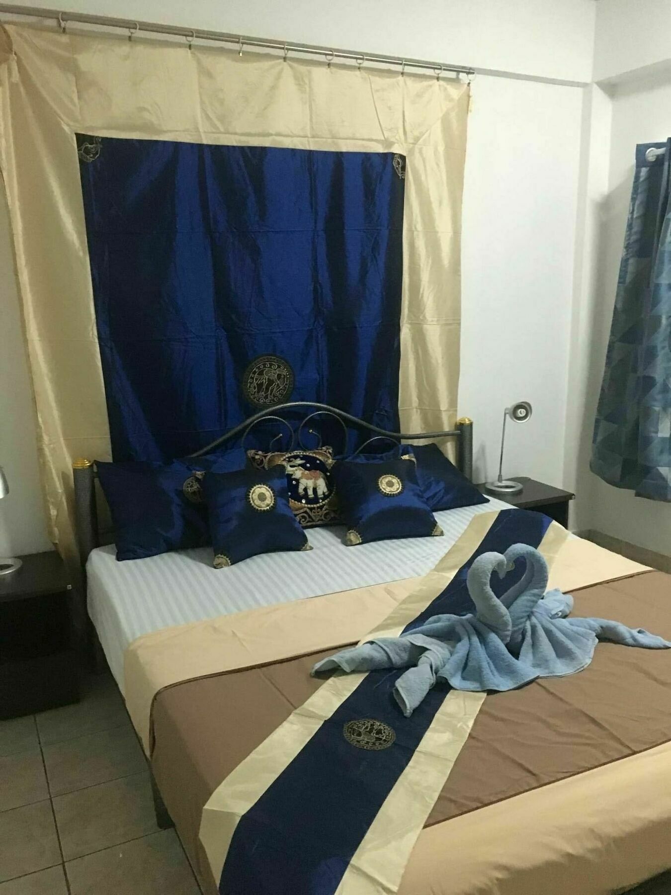 เบลแมนส์ เรสเตอร์รอง แอนด์ เกสท์เฮ้าส์ Hotel Karon ภายนอก รูปภาพ